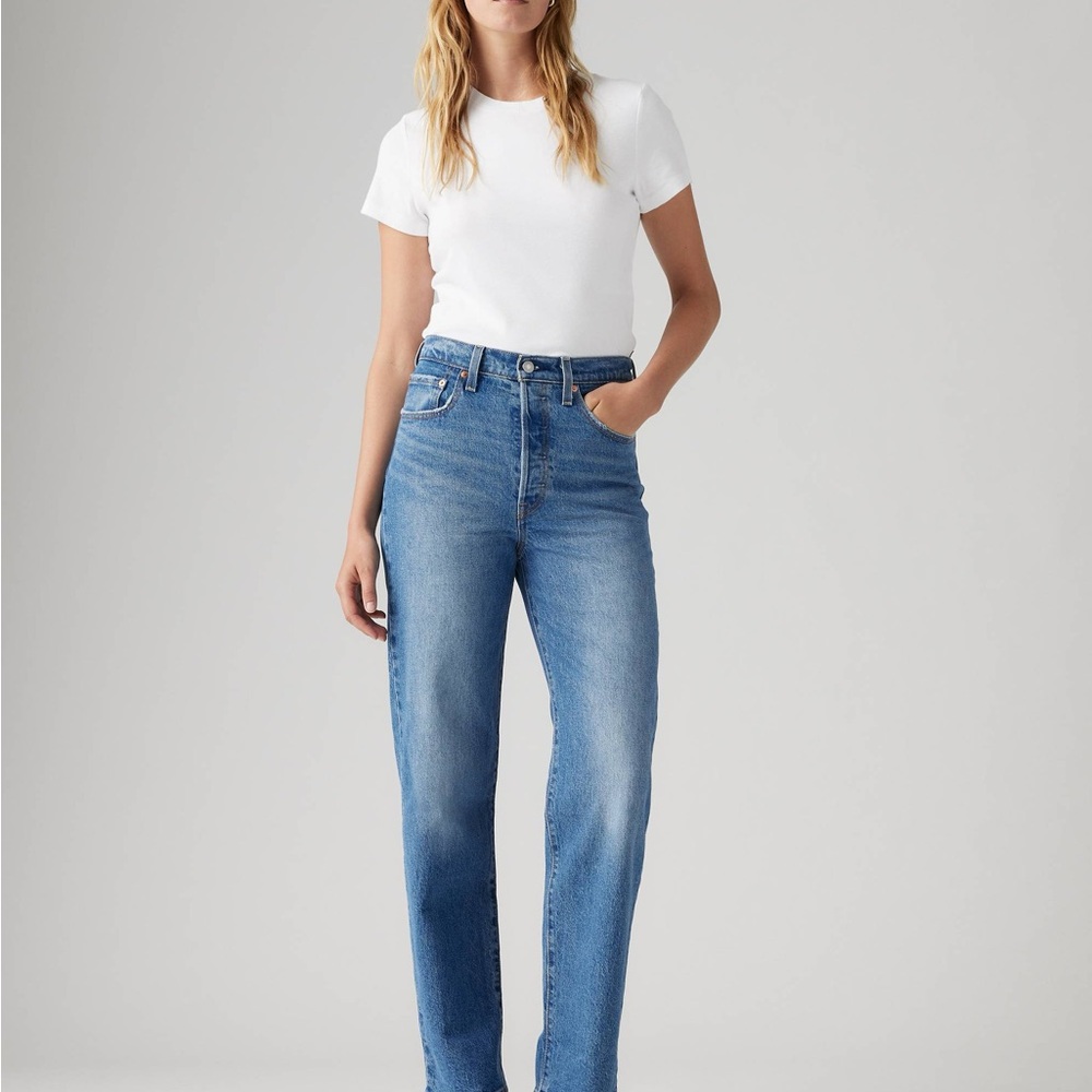 Levi’s rib cage straight ankle